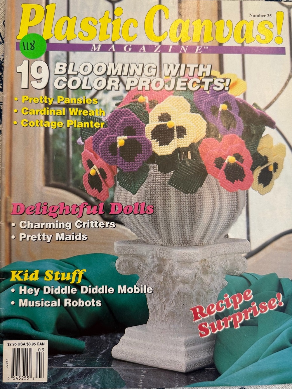Plastic Canvas Magazine #25 - 19 Blooming  With‎ Color Projects Cottage Florals